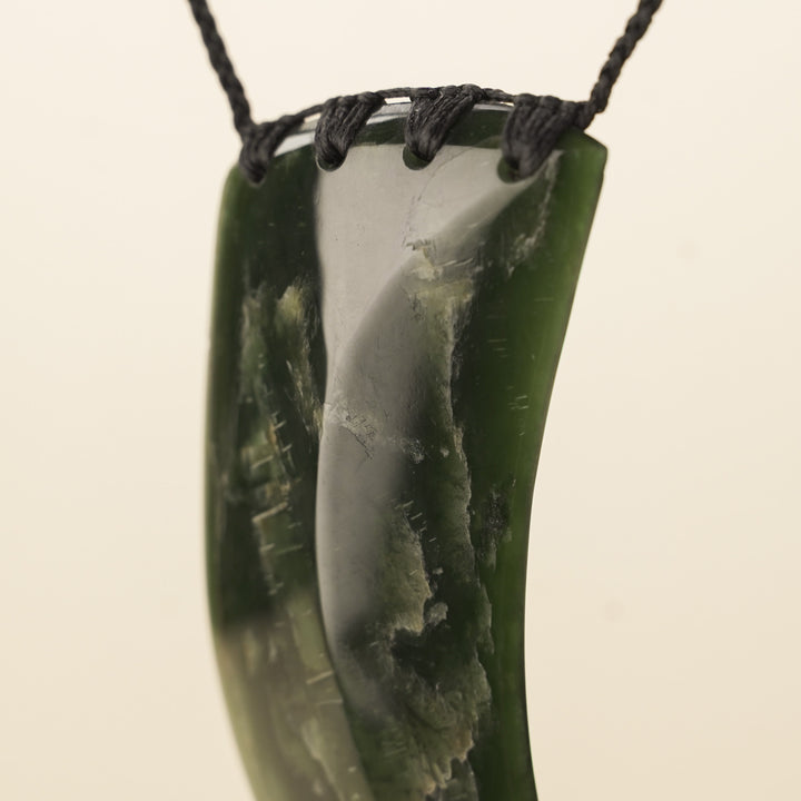Tangiwai XL Niho Pounamu Pendant
