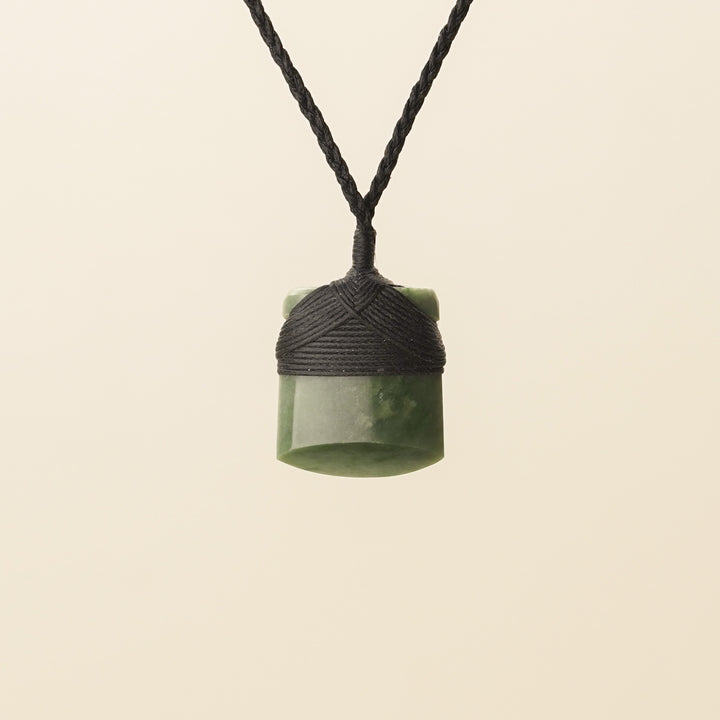 Inanga Small Toki Pounamu Pendant