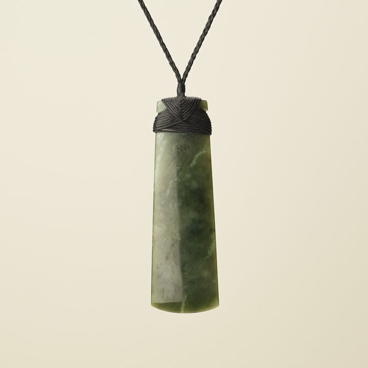 Toki Kawakawa Pounamu Extra Large Pendant