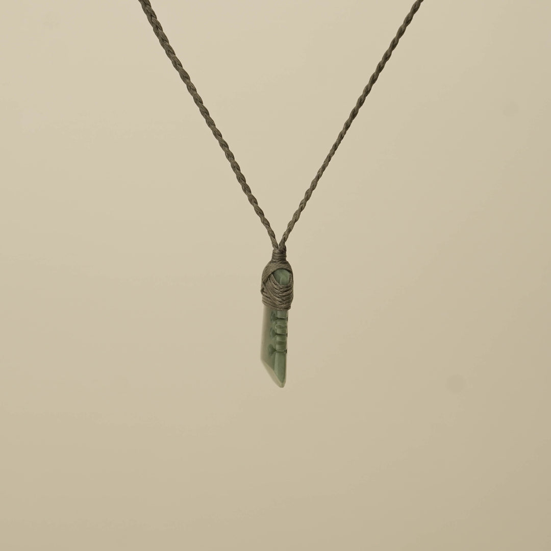 Notched Kahurangi Inanga Small Toki Pounamu Pendant, Khaki Binding