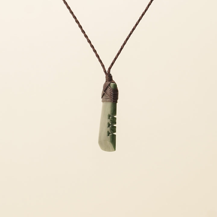 Kawakawa Small Toki Pounamu Pendant