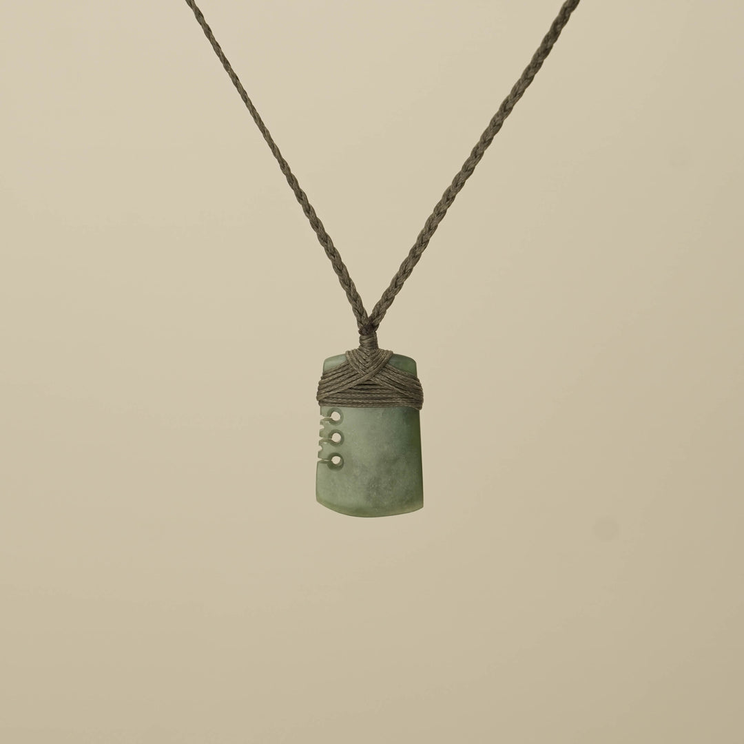 Notched Kahurangi Inanga Small Toki Pounamu Pendant, Khaki Binding