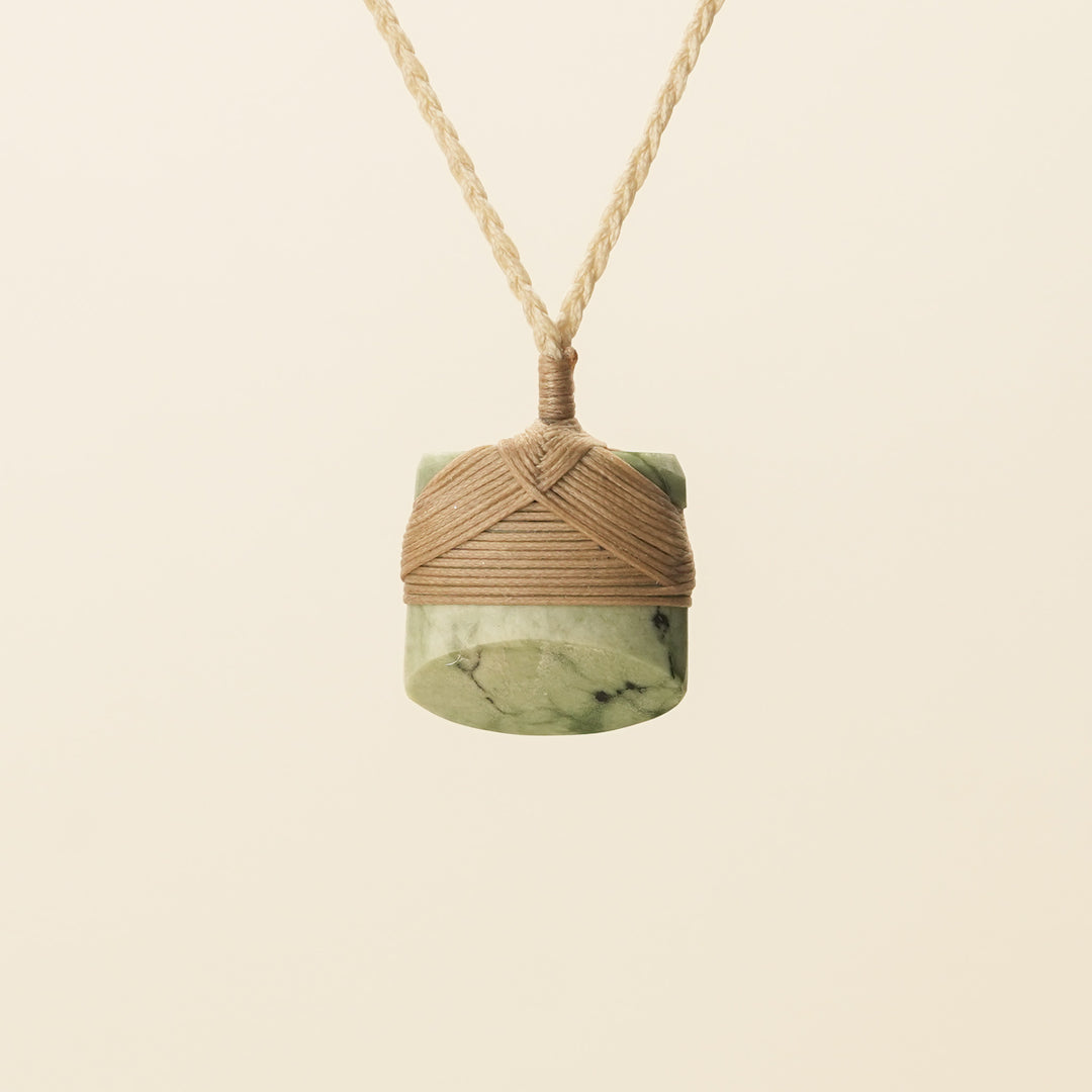 Small Toki Pounamu Pendant