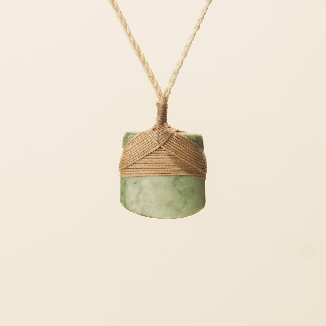 Small Toki Pounamu Pendant