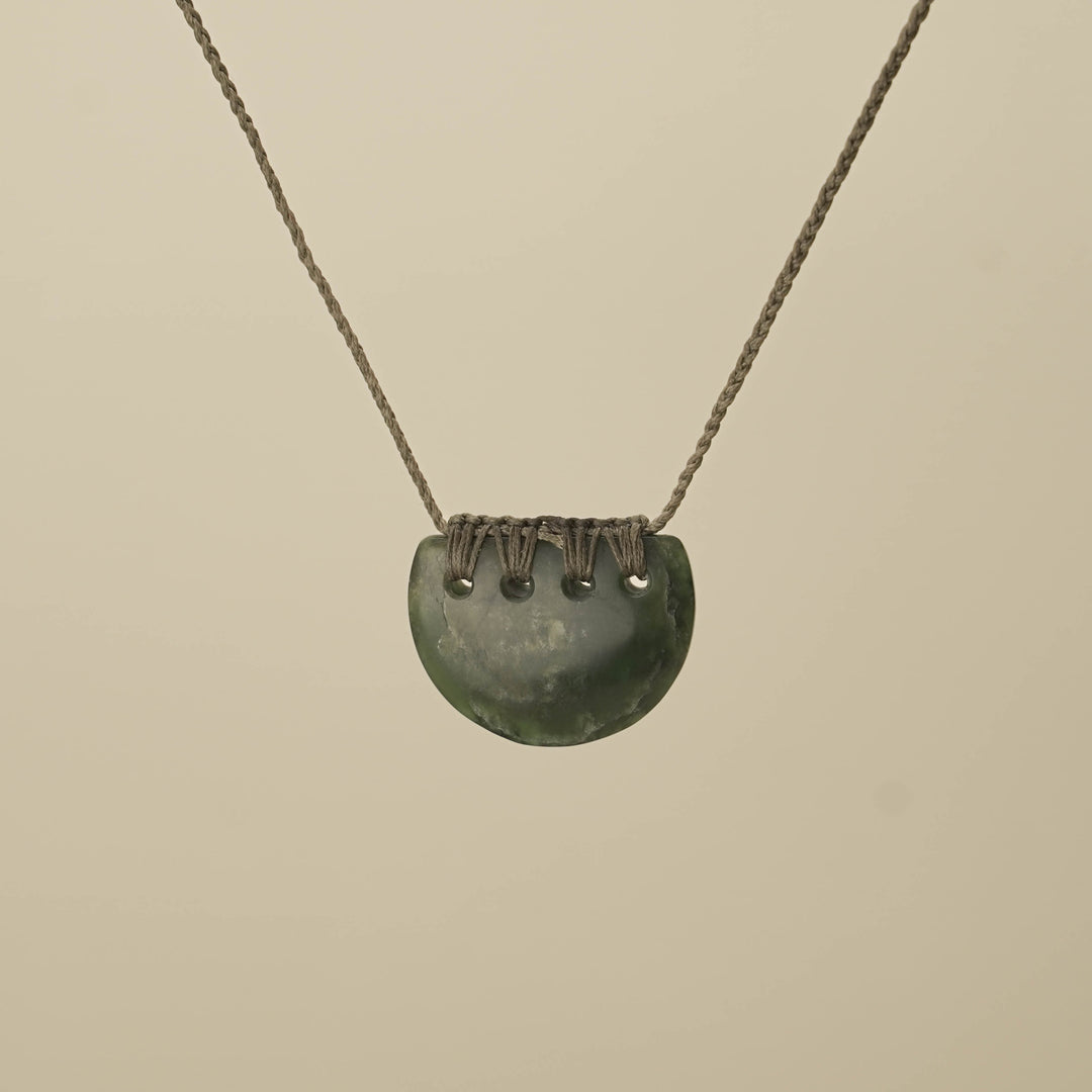 Kōuma Breastplate Kahurangi Small Pounamu Pendant