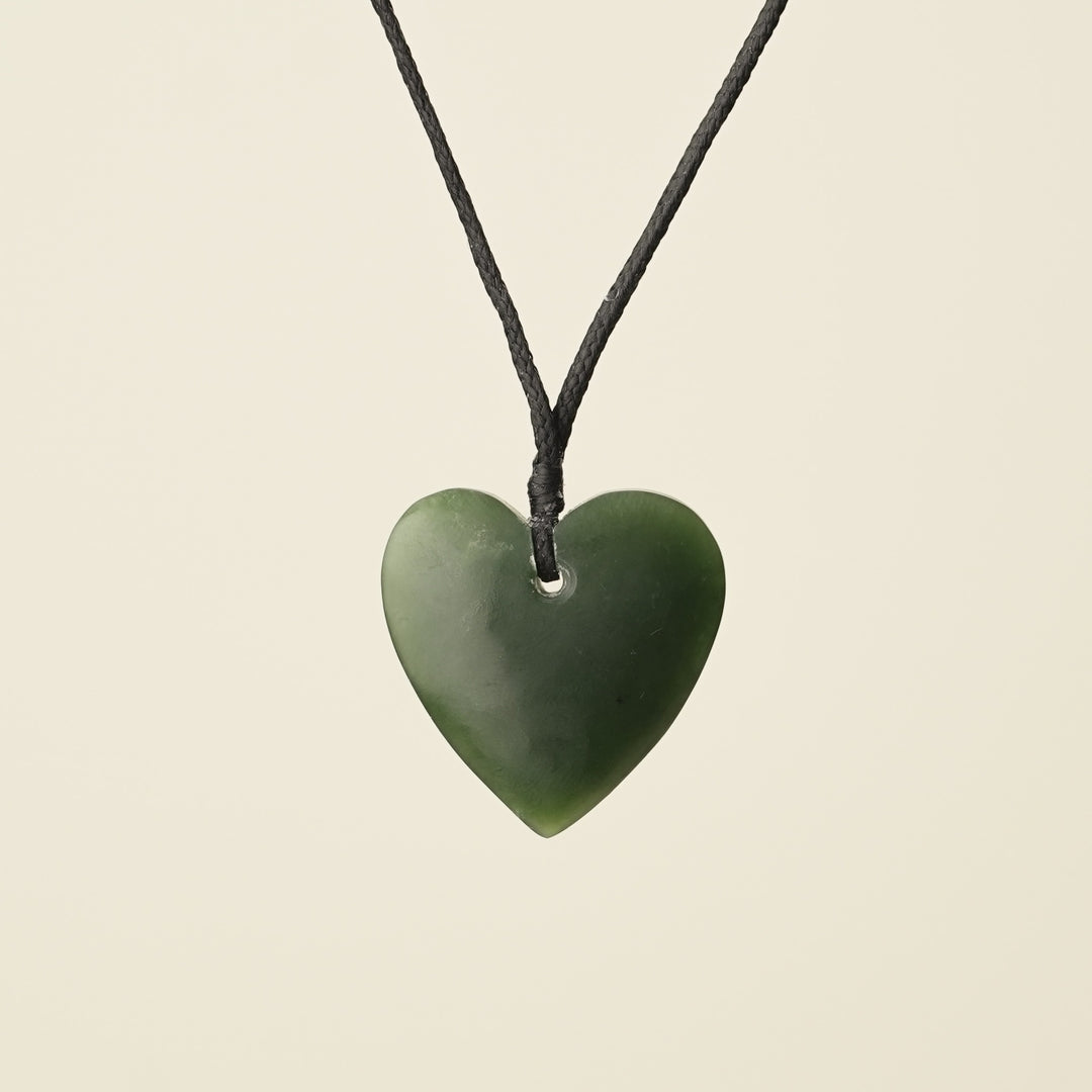 Manawa Heart Small Kawakawa Pounamu Pendant