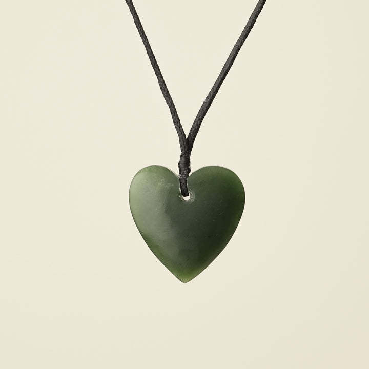 Manawa Heart Small Kawakawa Pounamu Pendant