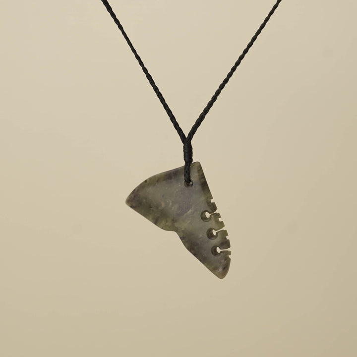 Hapopo Medium Whale Tail Pounamu Pendant