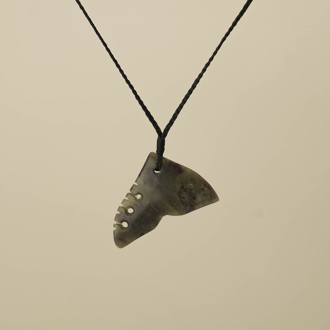 Hapopo Medium Whale Tail Pounamu Pendant