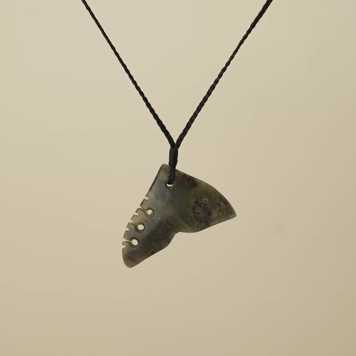 Hapopo Medium Whale Tail Pounamu Pendant