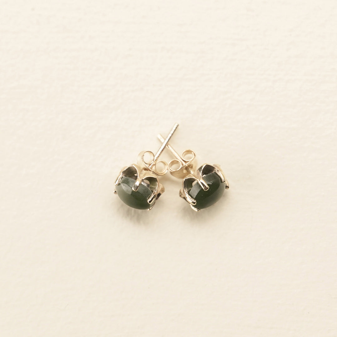 Kawakawa Pounamu 9ct Gold Stud Earrings