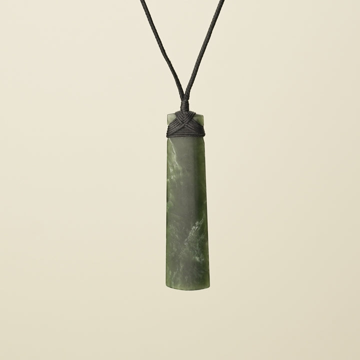 Toki Medium Pounamu Kawakawa Pendant