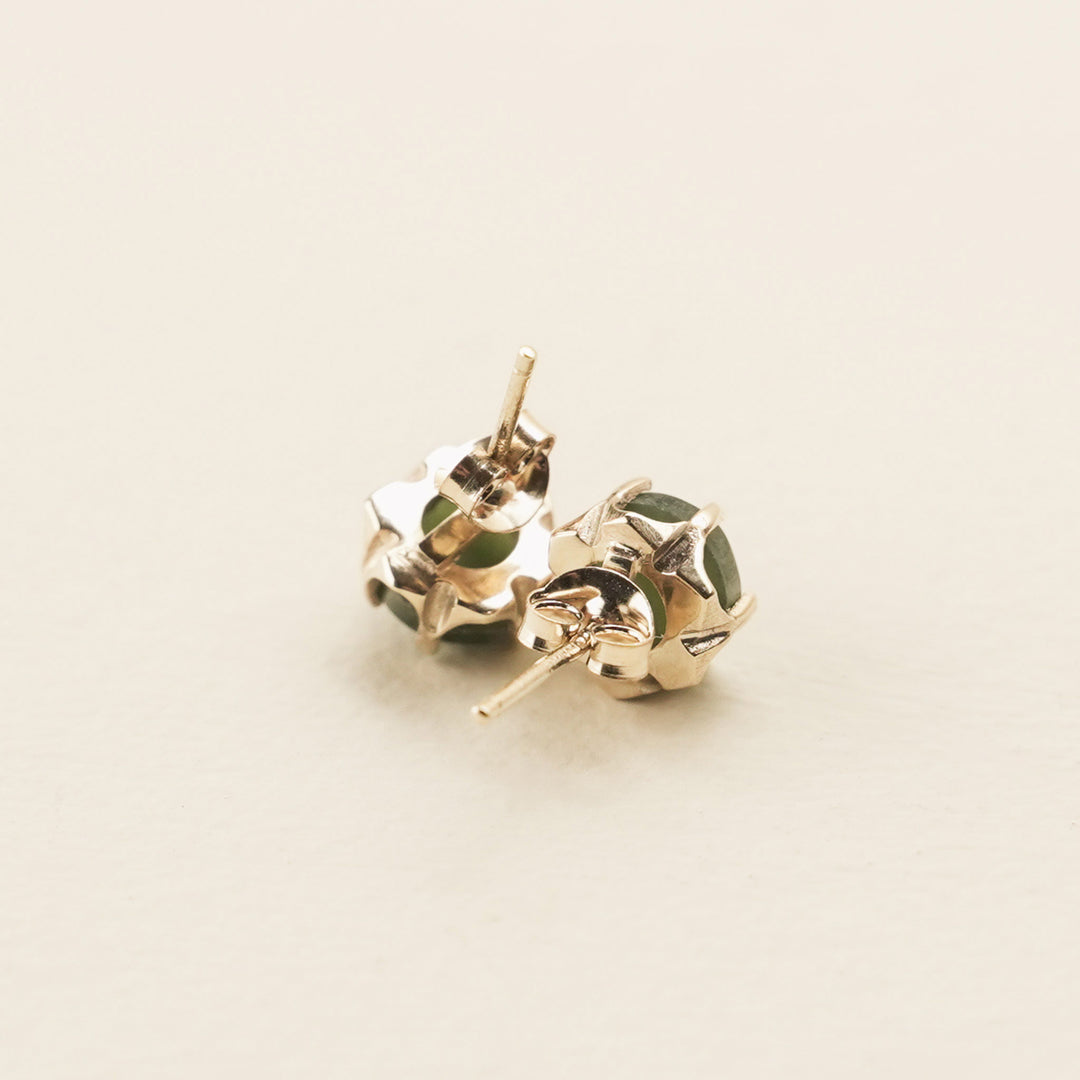 Kawakawa Pounamu 9ct Gold Stud Earrings