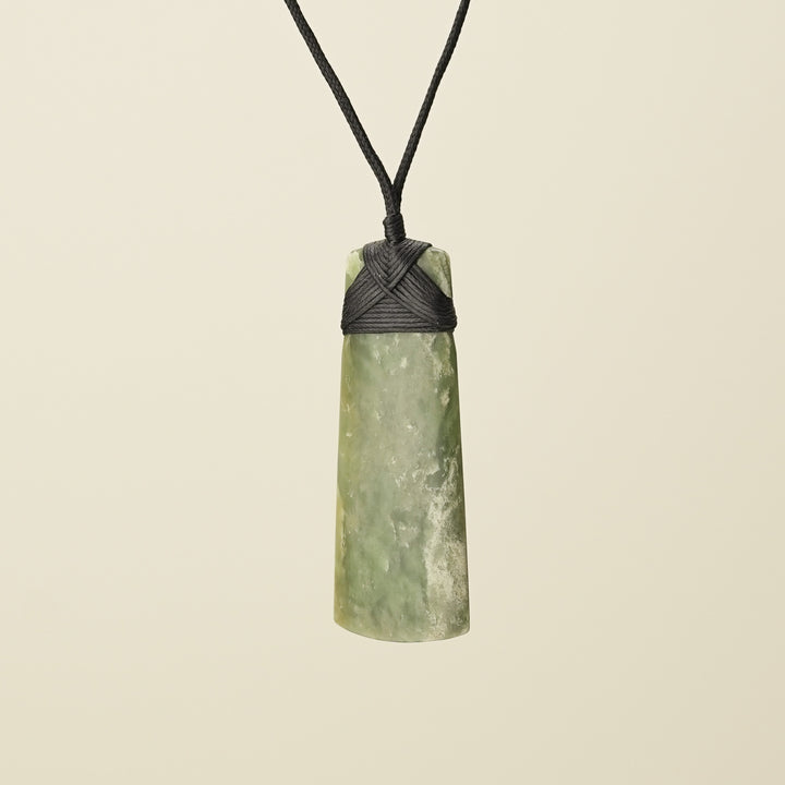 Toki Raukaraka Medium Pounamu Pendant