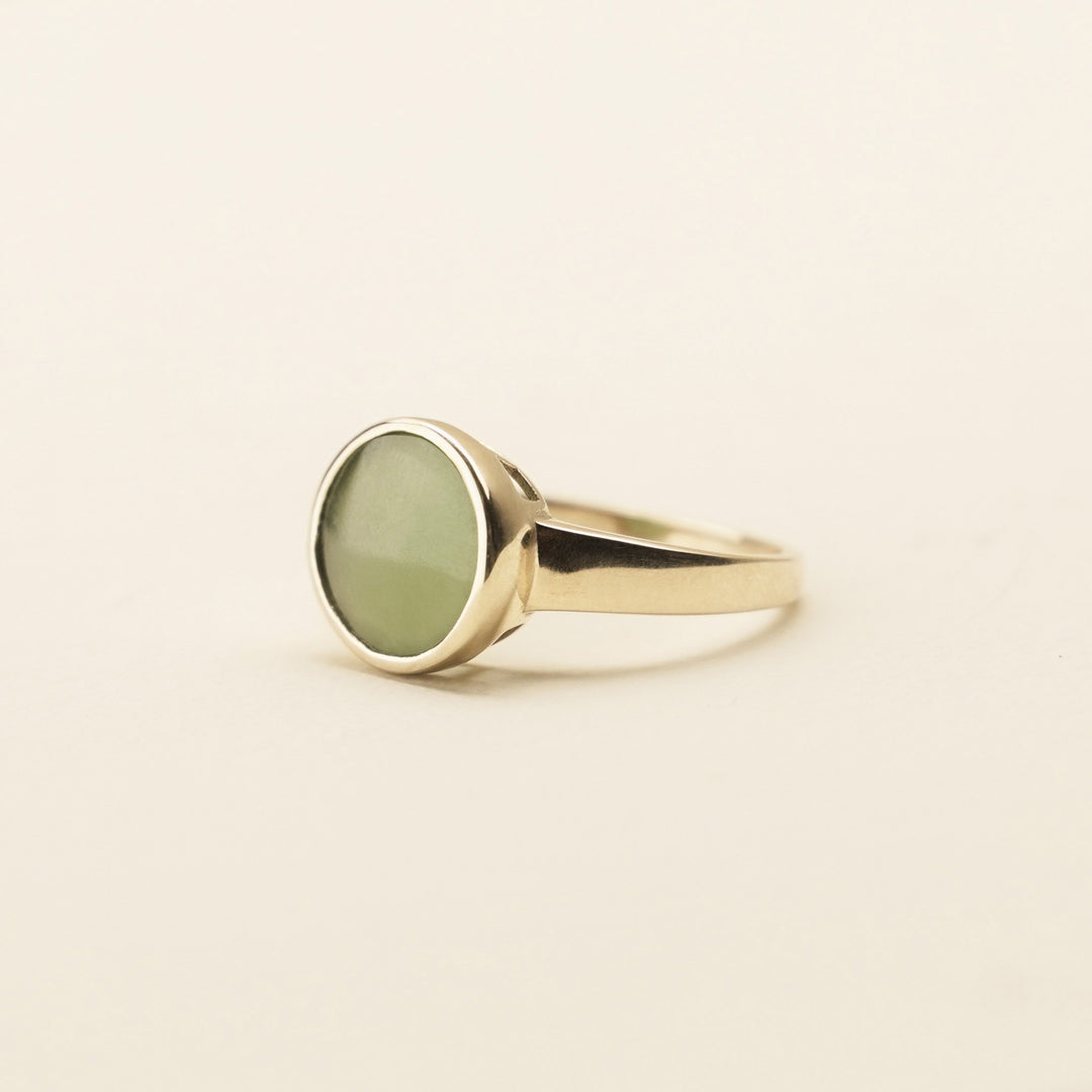 Kahurangi Pounamu 9ct Gold Ring