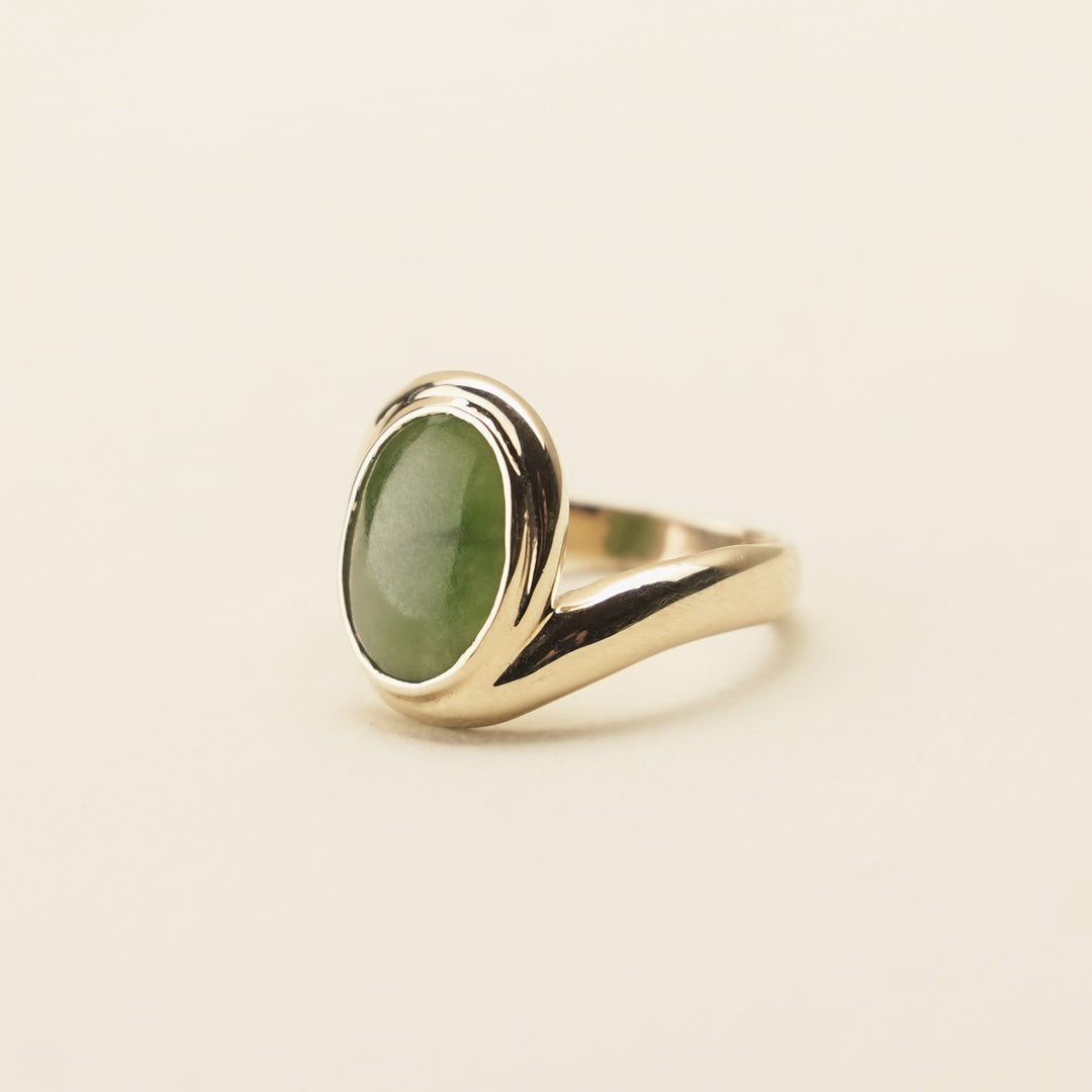 Kahurangi Pounamu 9ct Gold Ring