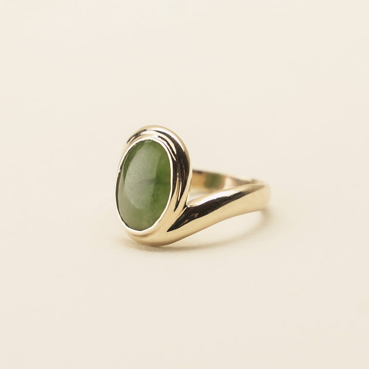 Kahurangi Pounamu 9ct Gold Ring