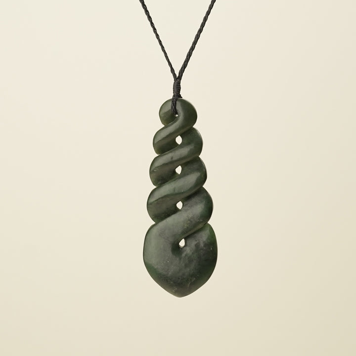 Extra Large Pikorua Twist Kawakawa Pendant