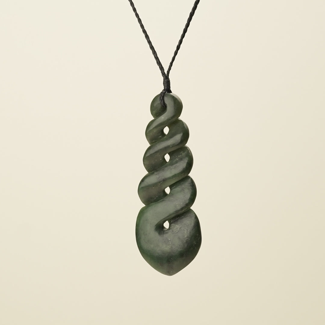 Extra Large Pikorua Twist Kawakawa Pendant