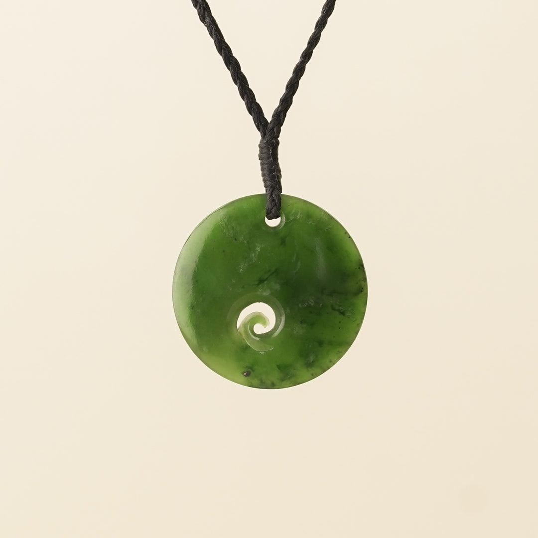 Kawakawa Medium Koru Pounamu Pendant