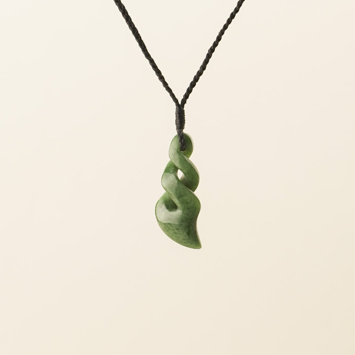 Kahurangi Small/Medium Double Pikorua Pounamu Pendant