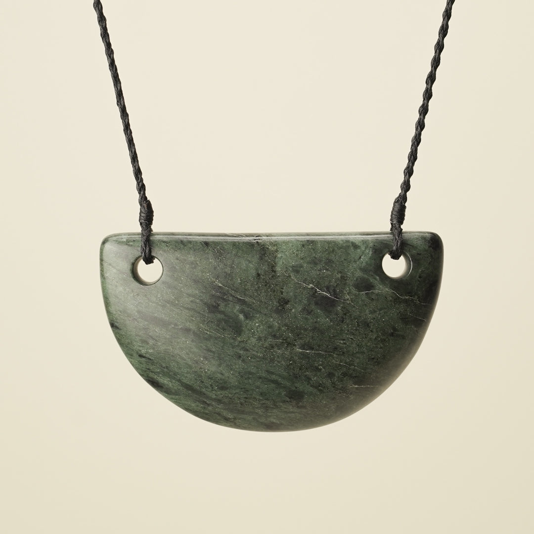 Kōuma Breastplate Large Inanga Pounamu Pendant, Black Binding
