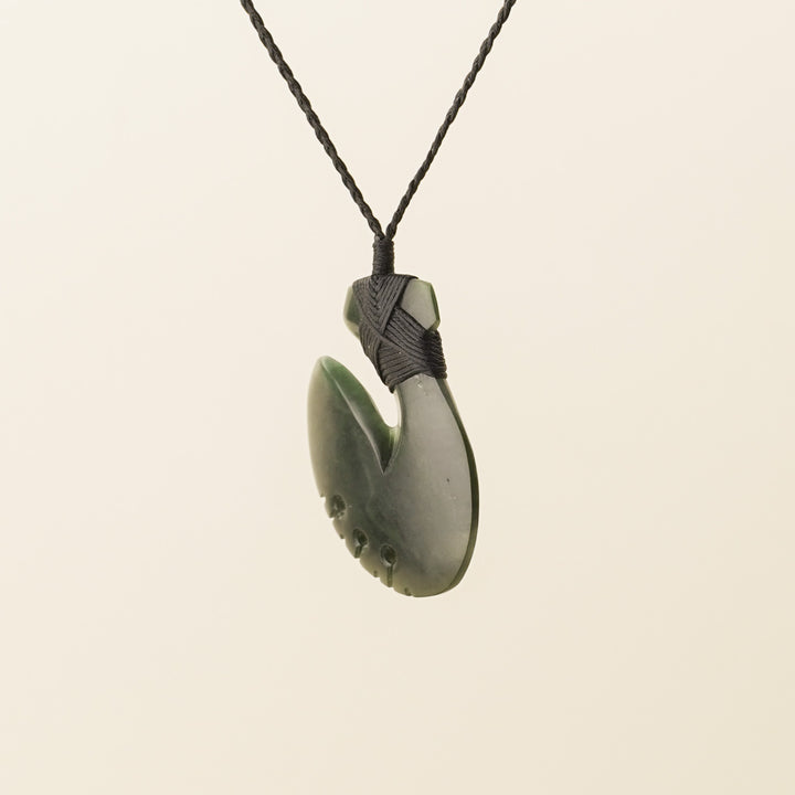 Kawakawa Medium Hei Matau Pounamu Pendant