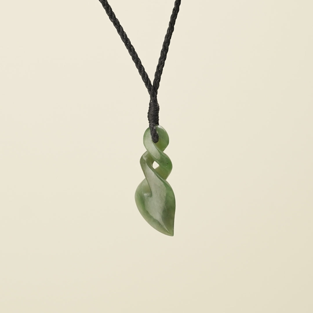 Kahurangi Double Pikorua Extra Small - Pounamu Pendant