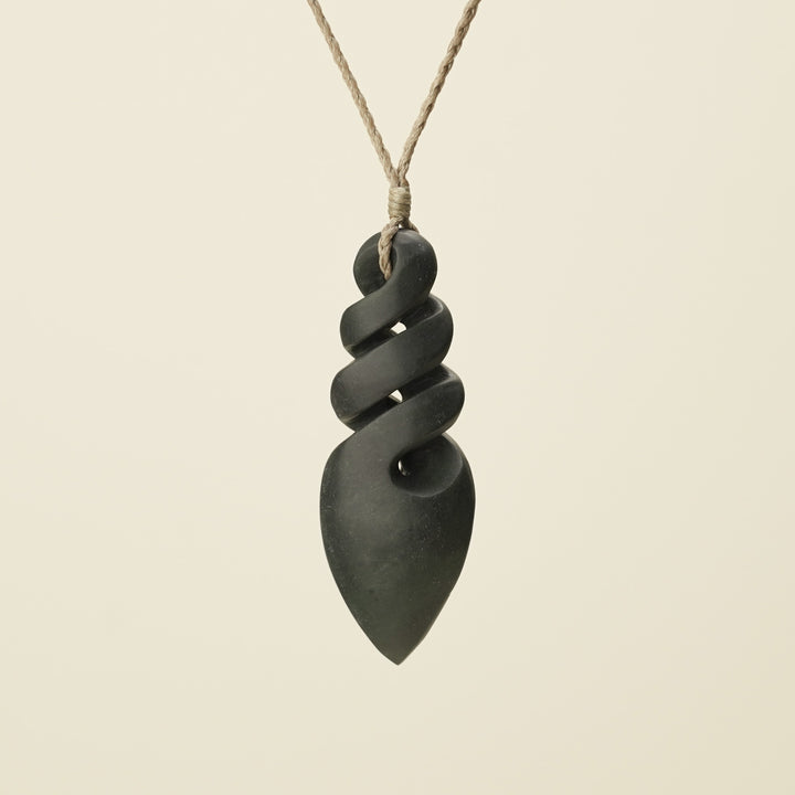 Large Kawakawa Pikorua - Triple Twist