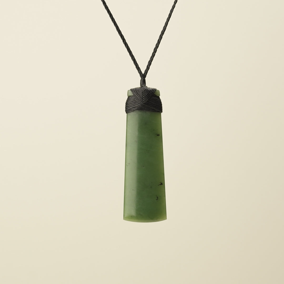 Extra Large Kahurangi Pounamu Toki