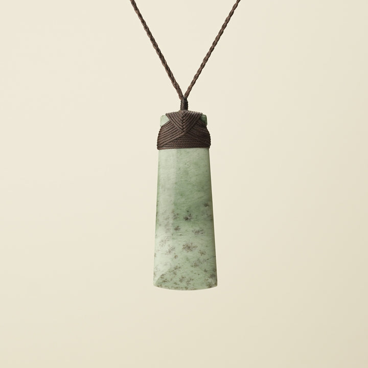 Extra Large Kōkopu Pounamu Toki Pendant