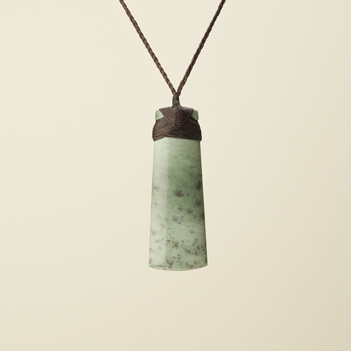 Extra Large Kōkopu Pounamu Toki Pendant