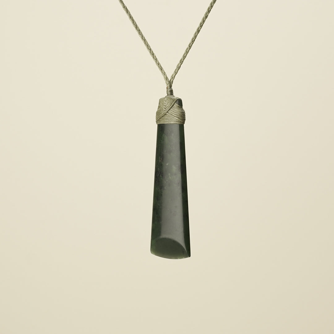 Large Kawakawa Toki - Khaki Binding, Pounamu Pendant