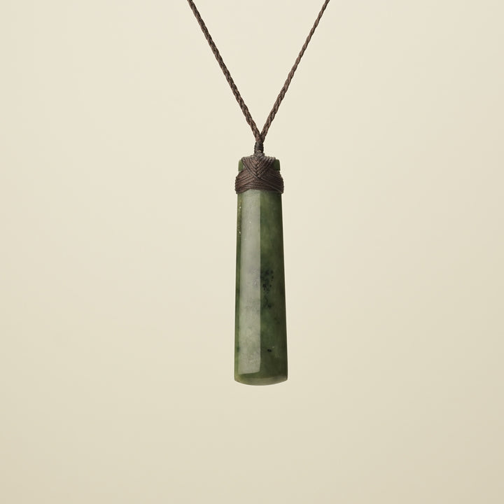 Extra Large Kawakawa Pounamu Toki