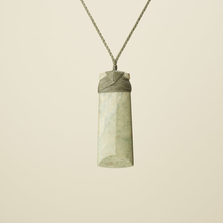 Raukaraka Toki - Large Pounamu Pendant