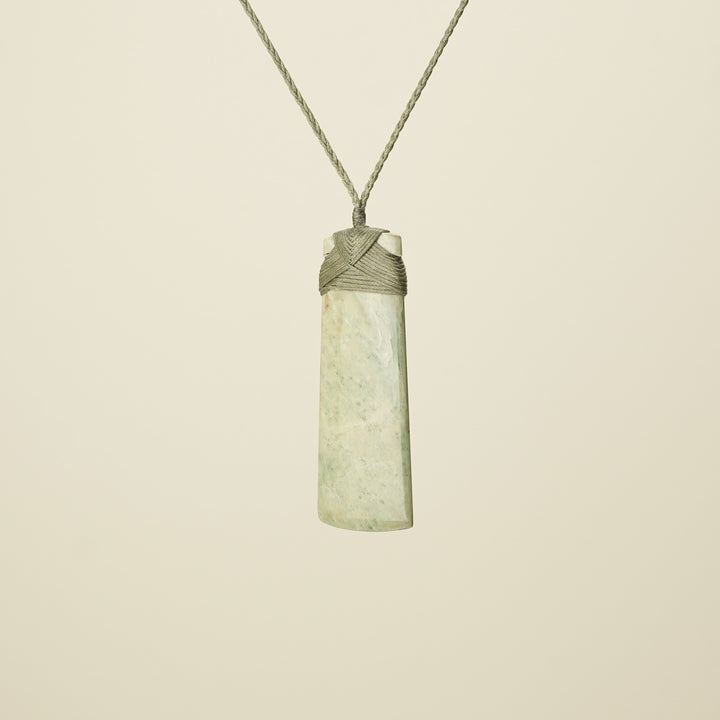 Raukaraka Toki - Large Pounamu Pendant