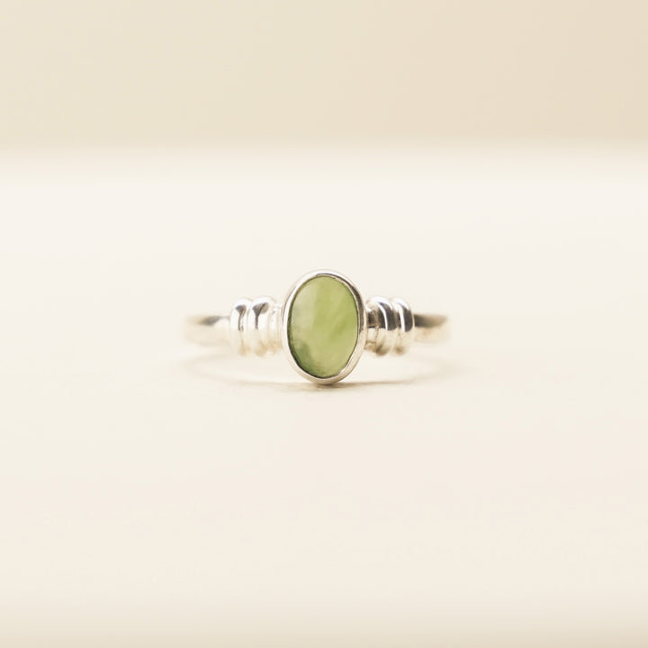 Pounamu Oval Ring in Sterling Silver
