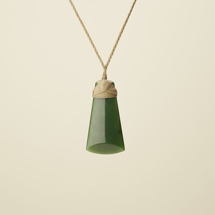 Medium Kahurangi Toki - Pounamu Pendant