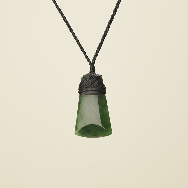Small Kawakawa Toki - Pounamu Pendant