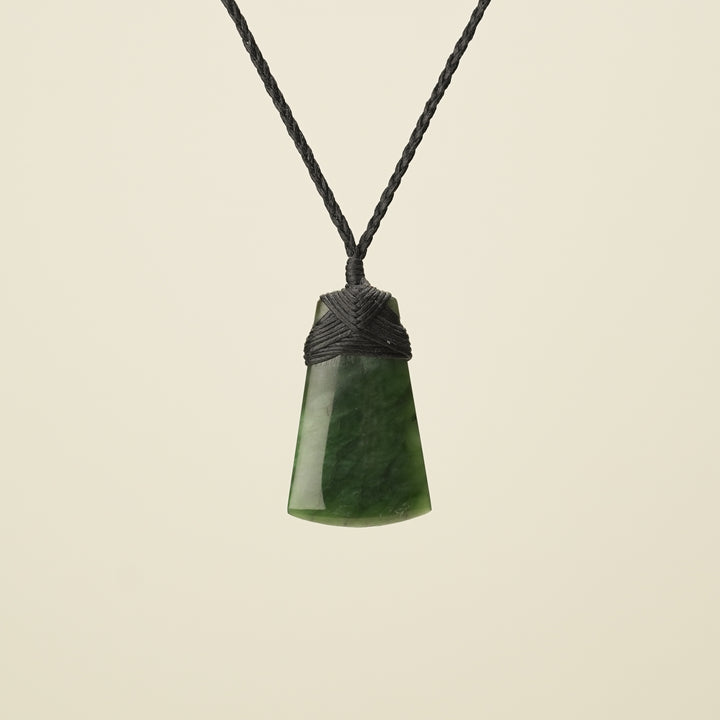 Small Kawakawa Toki - Pounamu Pendant