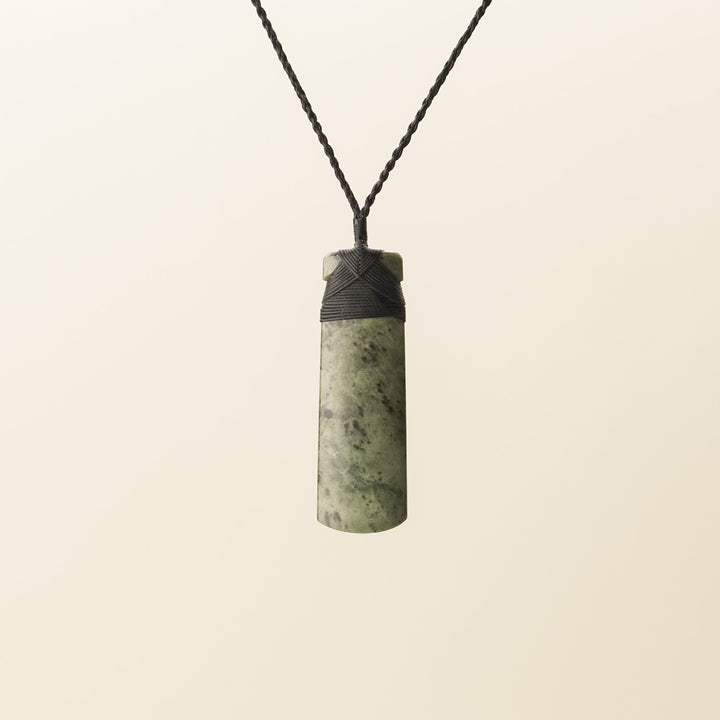 Kōkopu Large Toki Pounamu Pendant