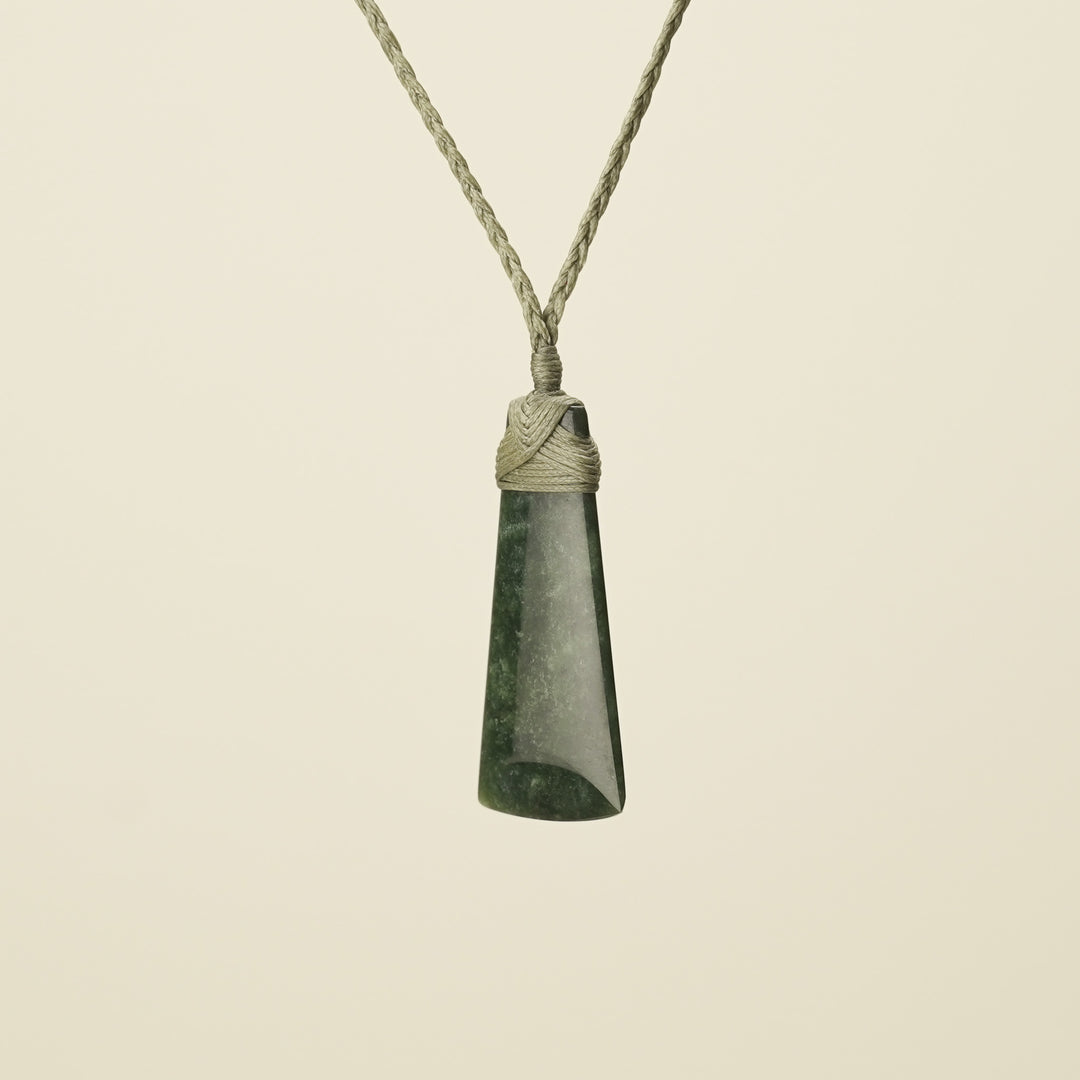 Kawakawa Toki - Extra Small Pounamu Pendant
