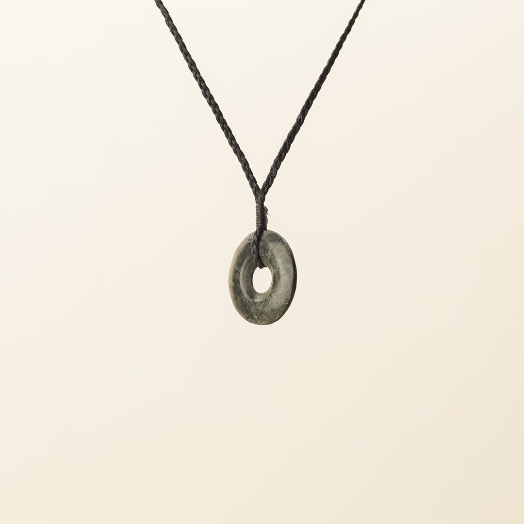 Kawakawa Small Porowhita Pounamu Pendant