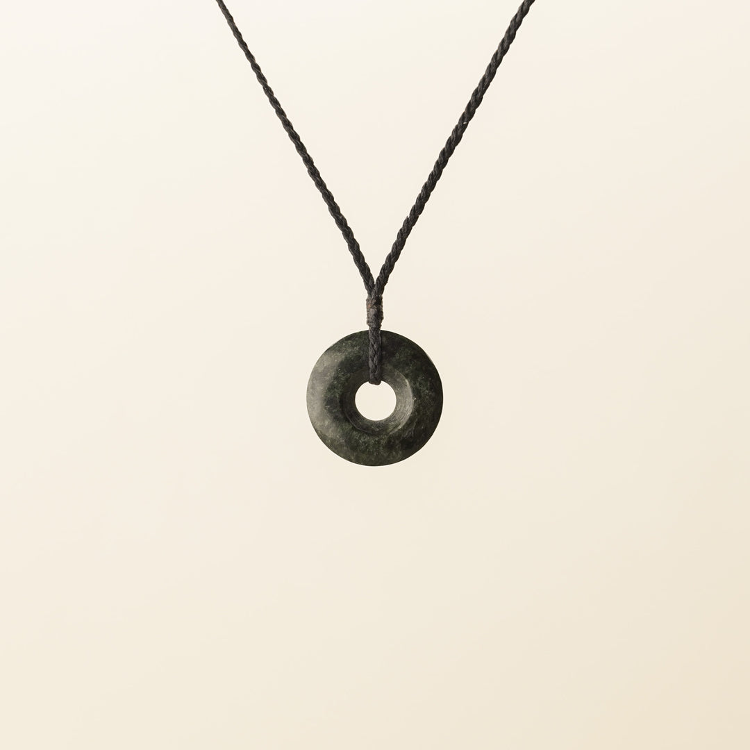 Kawakawa Small Porowhita Pounamu Pendant