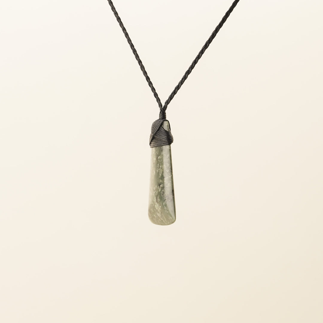 Tangiwai Small Toki Pounamu Pendant