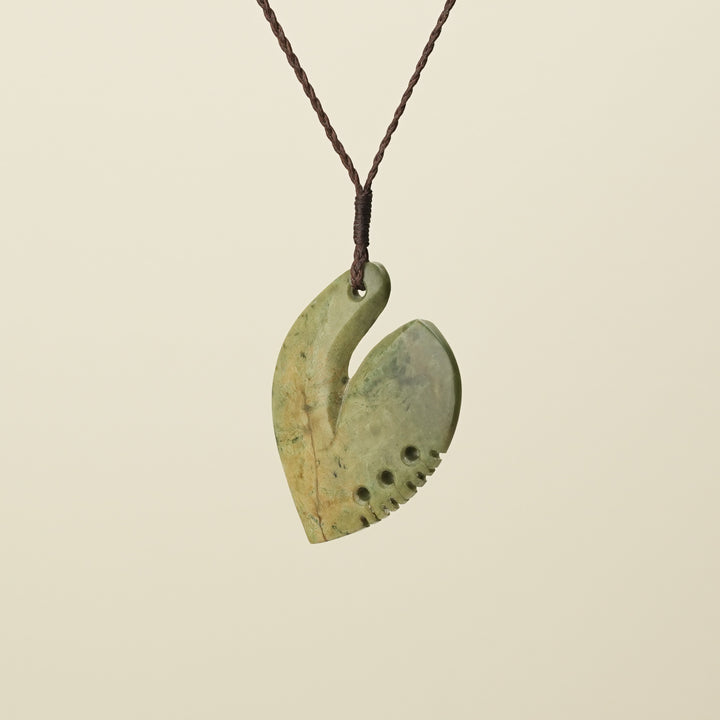 Notched Hei Matau Raukaraka, Medium Pendant