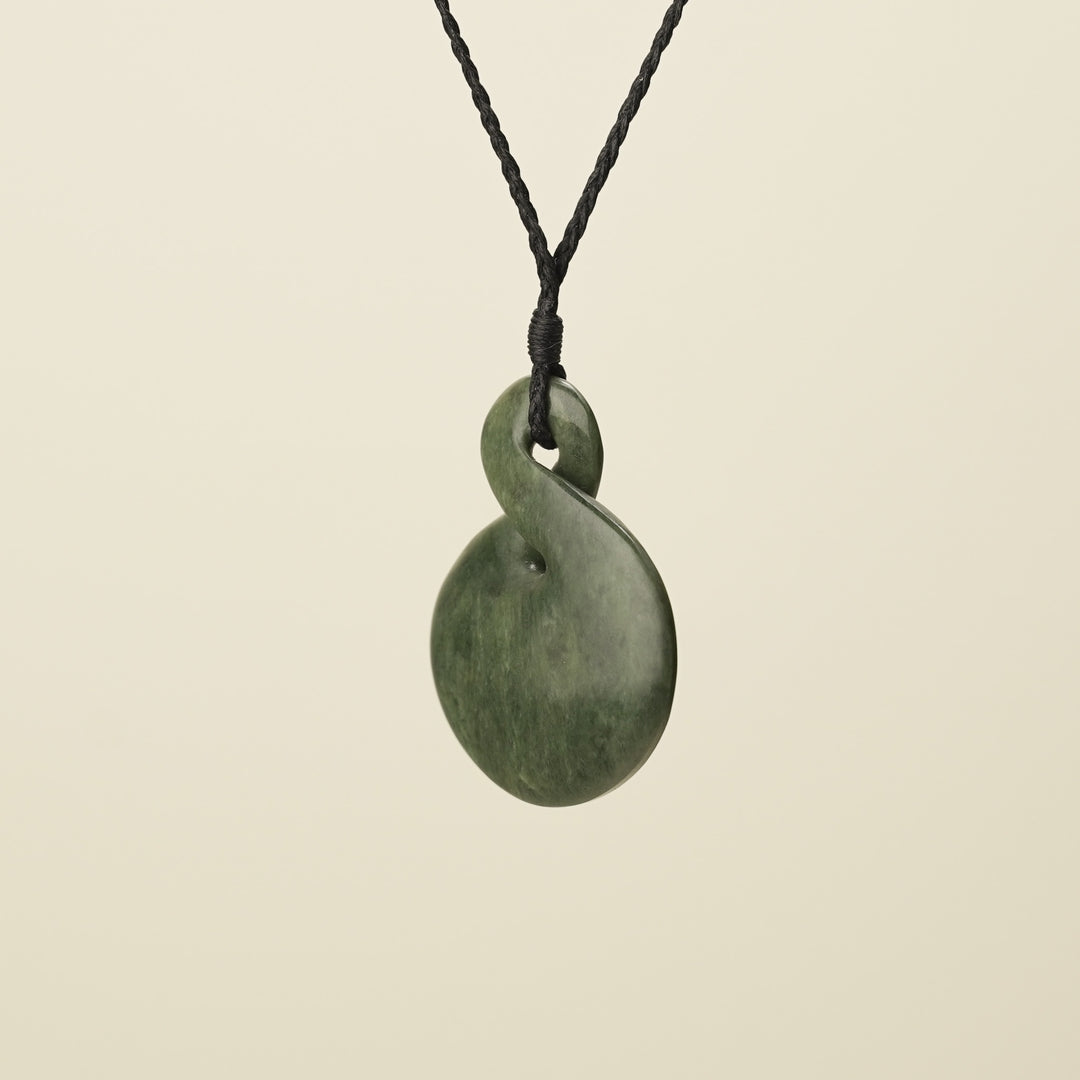 Pikorua Kawakawa  Pounamu Large Pendant