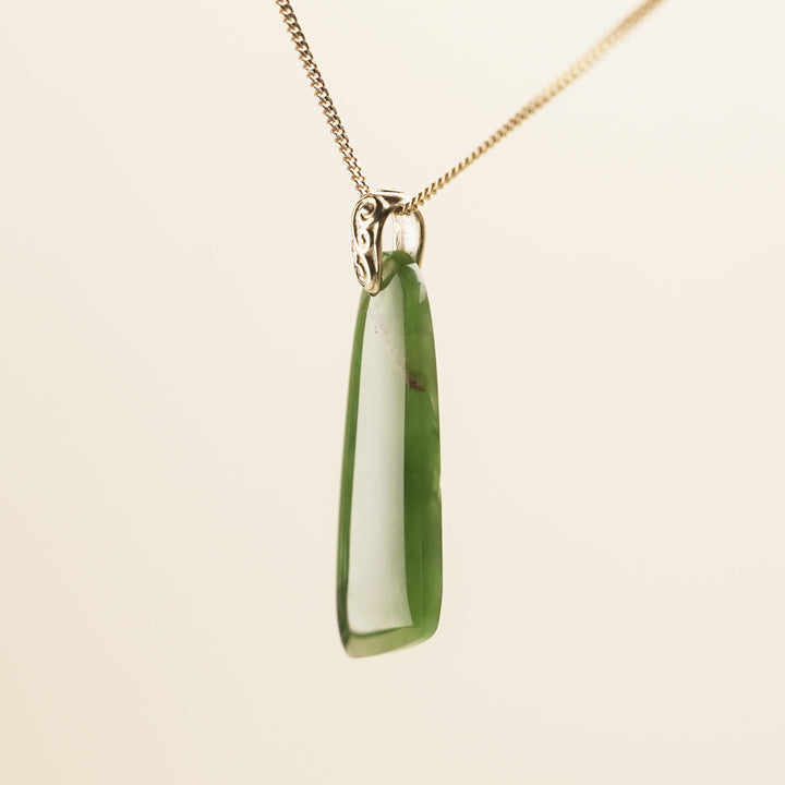 Flower Pounamu Drop Pendant in 9k Gold