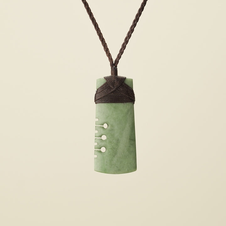 Notched Toki Inanga Small Medium Pendant, Brown Binding
