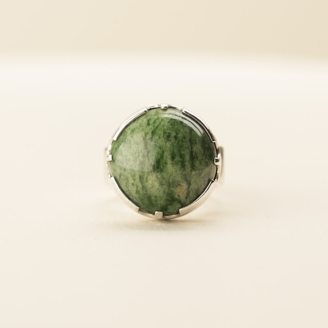 Flower Pounamu Ring in Sterling Silver